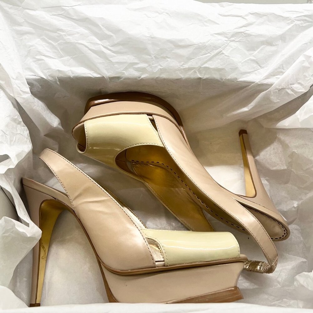 New! bebe ZAHARRA Ivory/Nude Slingback Platform Sandals 7